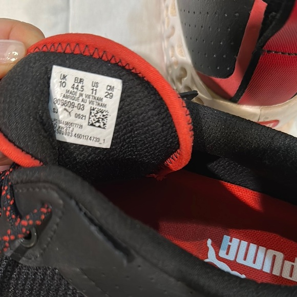 Puma x Ferrari Men’s RCT Xetic Forza, Men’s size 11 - Picture 4 of 5